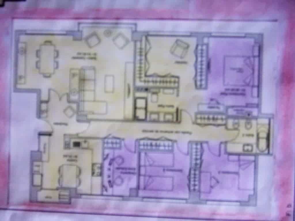 Plano de una casa. Por Kefrem